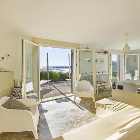Amazing In Siracusa With House Sea View Holiday home